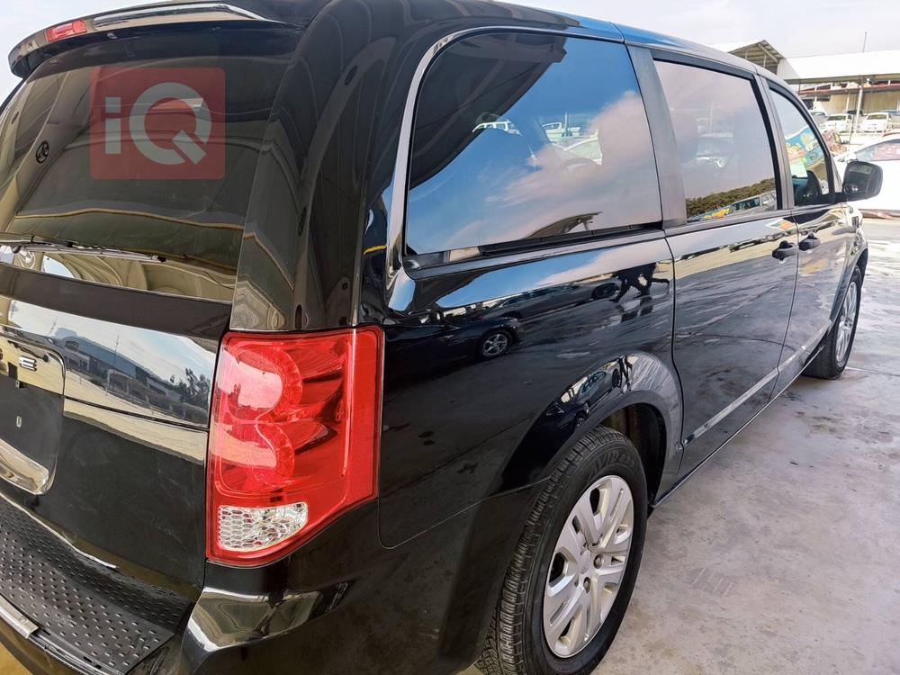 Dodge Caravan